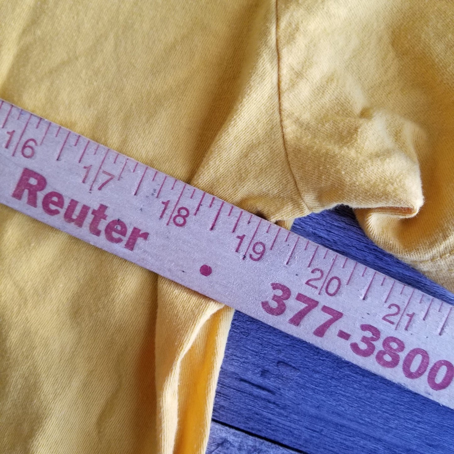 Google Yellow Cotton T-Shirt Mens Size L Large Official Merchandise Store