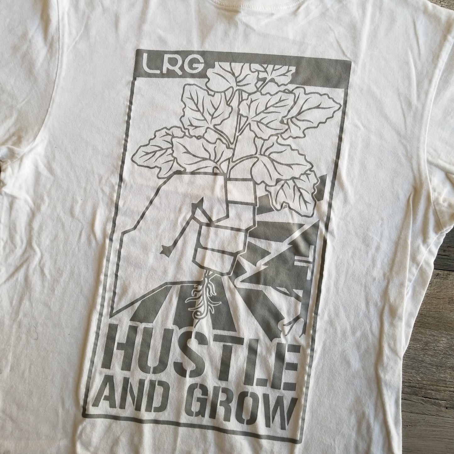 LRG Hustle and Grow T-Shirt Size M White Grey Graphic