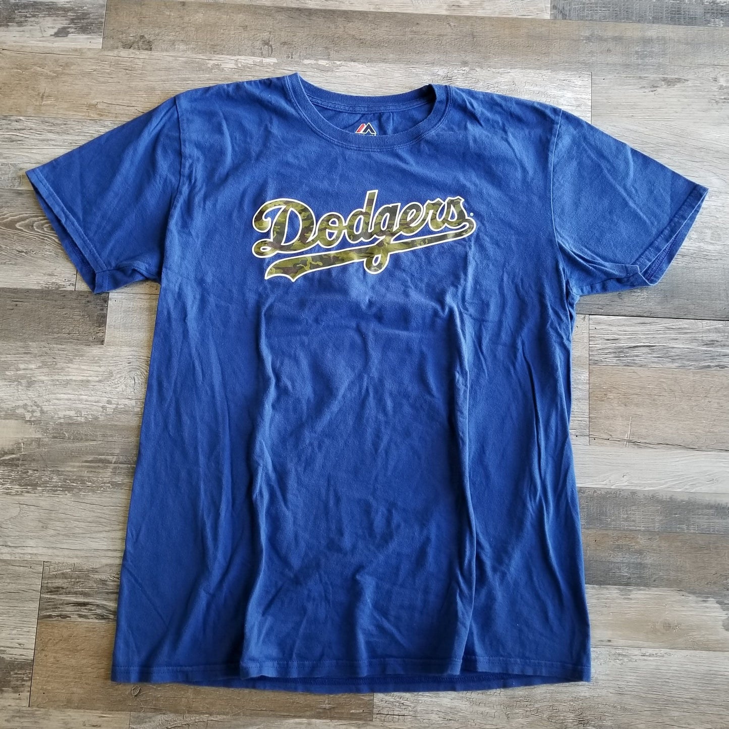 L.A. Dodgers Cody Bellinger Armed Forces Camouflage Blue T-Shirt Size L